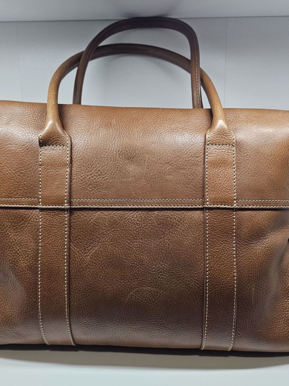 Baywater Classic Brown Leather Tote Bag with Gold Turn-Lock - Picture 6 of 16